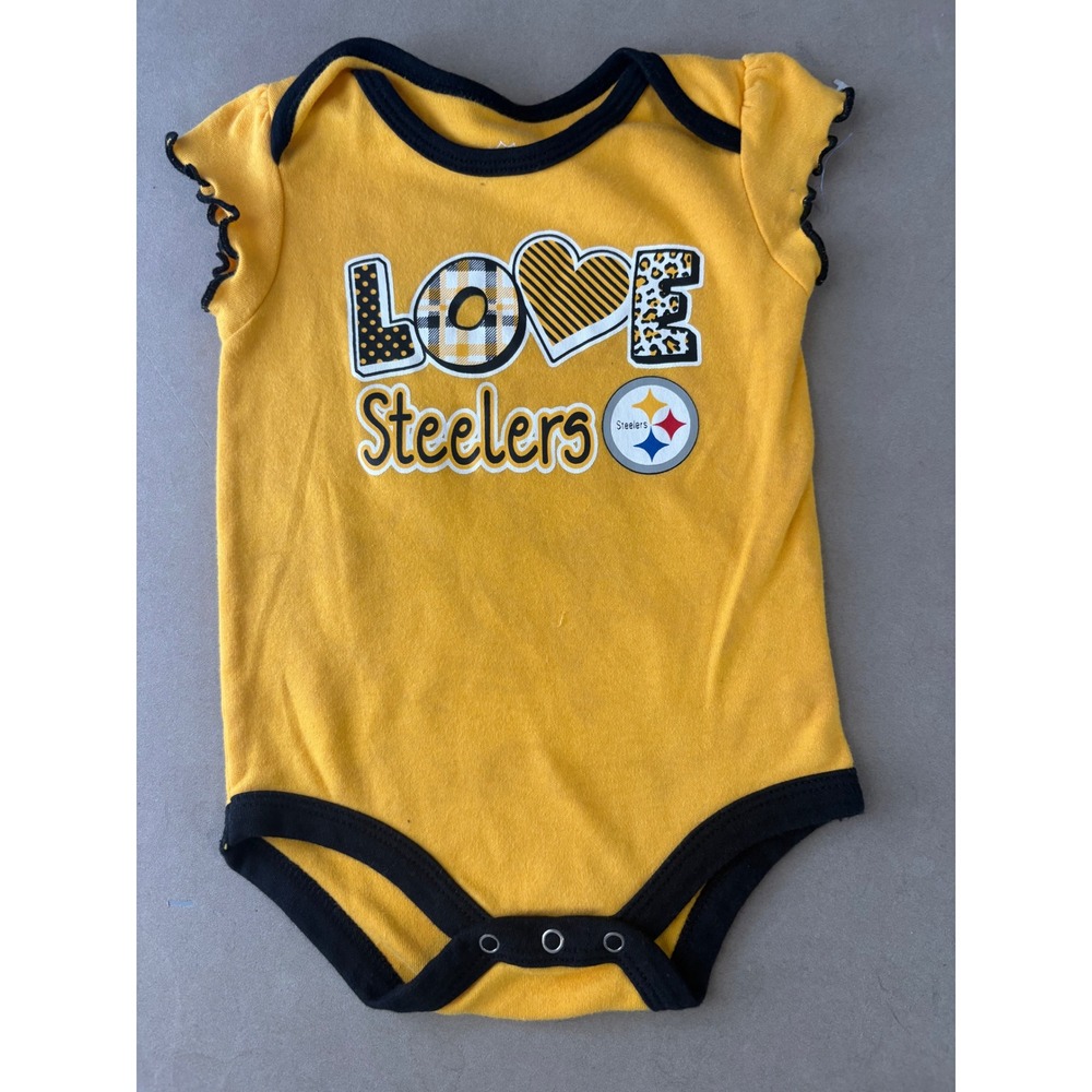 NFL Pittsburgh Steelers Baby Girls 3-6M Yellow LOVE Onesie‎ Bodysuit